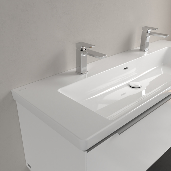 Villeroy&Boch Subway 3.0 Раковина 130х47х17см., 2 отв., подвесная, с антигрязевым покрытием CeramicPlus, с переливом, цвет: альпийский белый