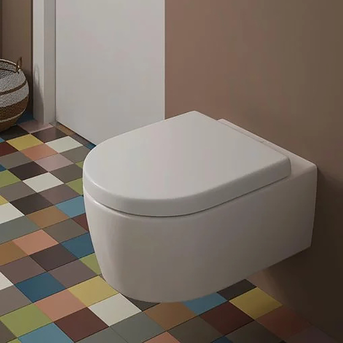 Villeroy&Boch Avento Унитаз 37x31см., подвесной, безободковый, с гориз. выпуском, с сиденьем микролифт, цвет: альпийский белый