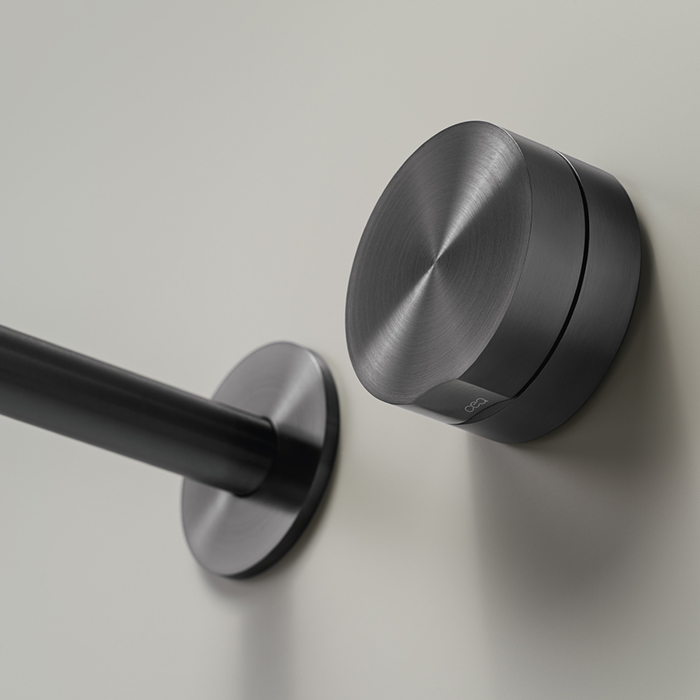 CEA Design GIOTTO Смеситель для раковины, настенный, цвет: PVD черный сатинированный