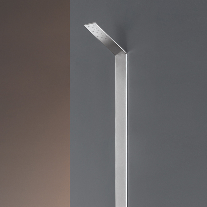 CEA Design REGOLO Душевая панель с прогрессивным смесителем, ручным и верхним душем, цвет: нержавеющая сталь/белый
