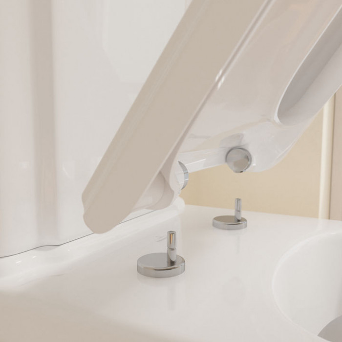Villeroy Boch Hommage Унитаз моноблок, горизонтальный выпуск, 37x72.5см, с антигрязевым покрытием CeramicPlus, цвет: белый