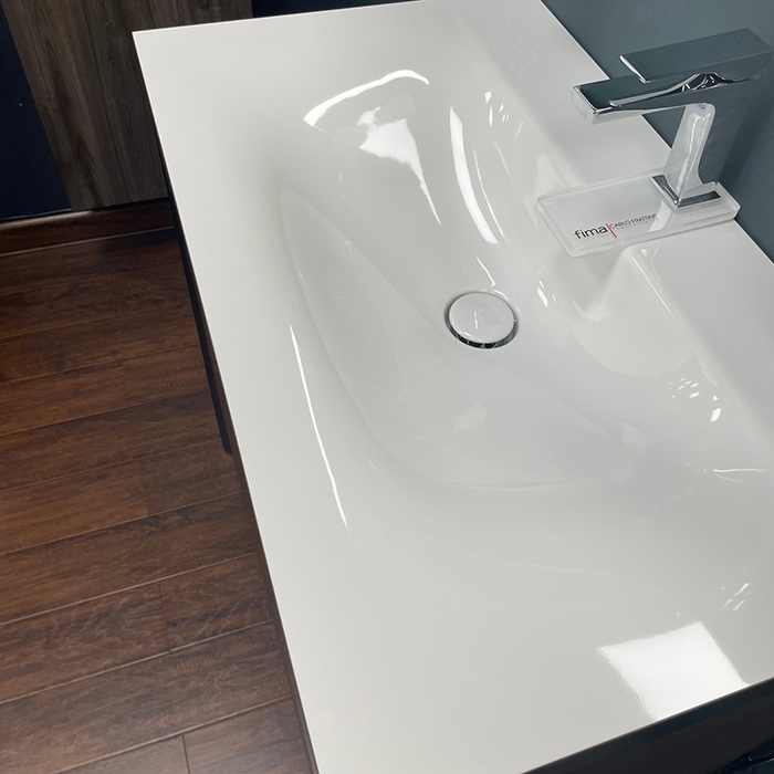 Duravit XViu Комплект: подвесная мебель 80x48см с раковиной, зеркало с подсветкой, цвет: American Walnut / черный матовый