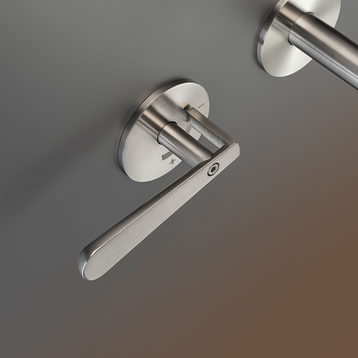 CEA Design LUTEZIA Смеситель для раковины, настенный, с поворотным аэратором, цвет: нержавеющая сталь