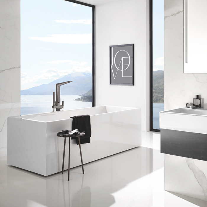 Grohe Allure Brilliant Смеситель для ванны, напольный, с ручным душем и шлангом 125см., цвет: темный гарфит матовый