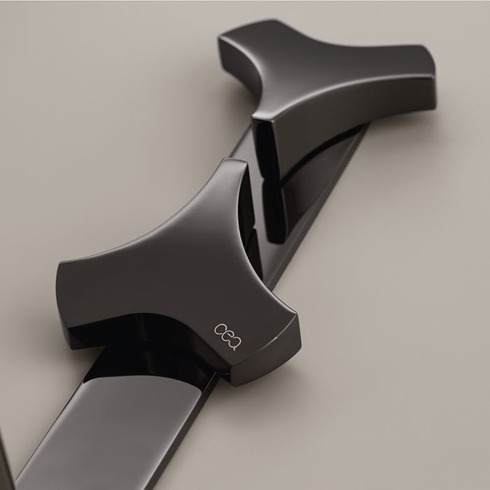 CEA Design ZIQQ Смеситель для раковины, 3 отв., с поворотным изливом, цвет: PVD черный полированный
