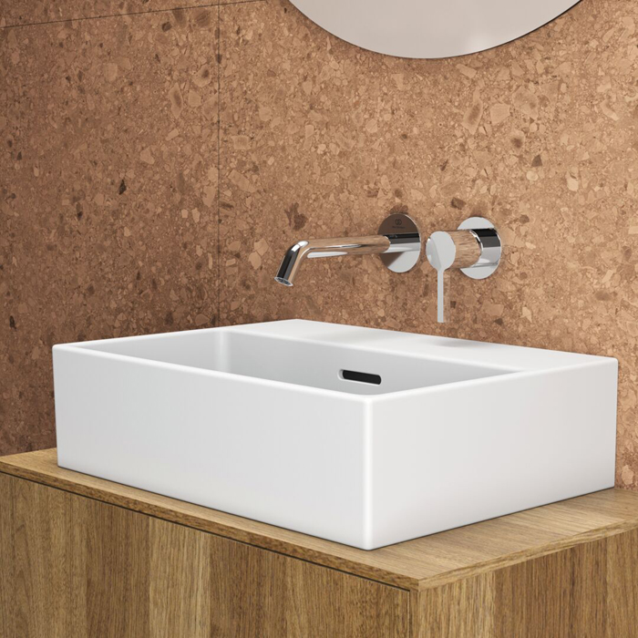 Ideal Standard Joy Смеситель для раковины, встраиваемый, излив: 18см., для монтажа с комплектом №1 A1313NU, цвет: хром