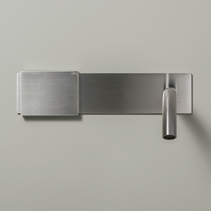 CEA Design REGOLO Смеситель для раковины, настенный, прогрессивный, цвет: нержавеющая сталь