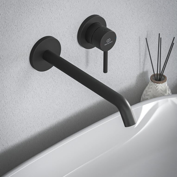 Ideal Standard Ceraline Nuovo Смеситель для раковины, встраиваемым, излив: 22см., цвет: Черный матовый