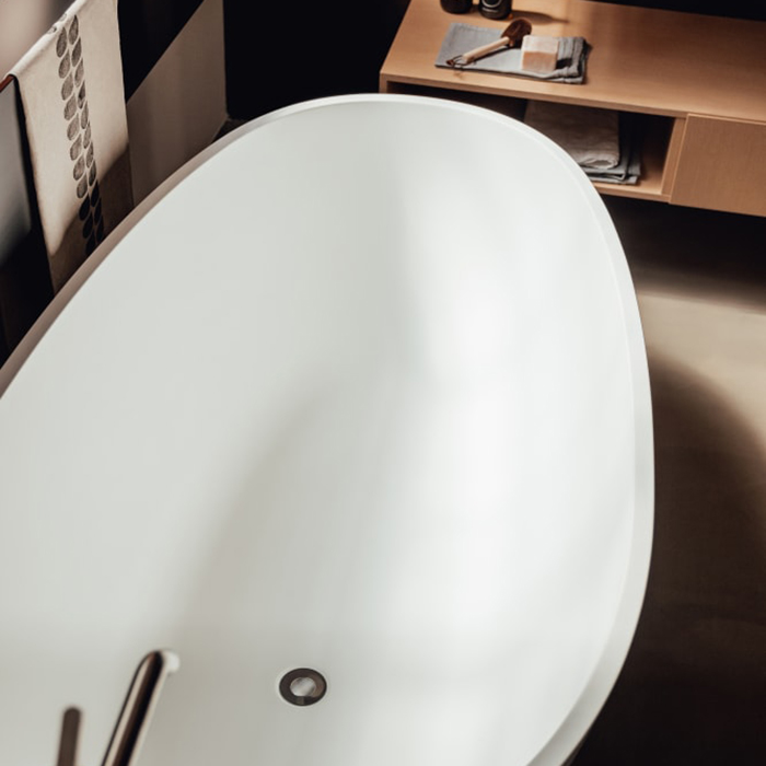 Agape Spoon M Ванна отдельностоящая 160x85хh48см, с переливом, без отв., материал: Cristalplant®, цвет: белый матовый