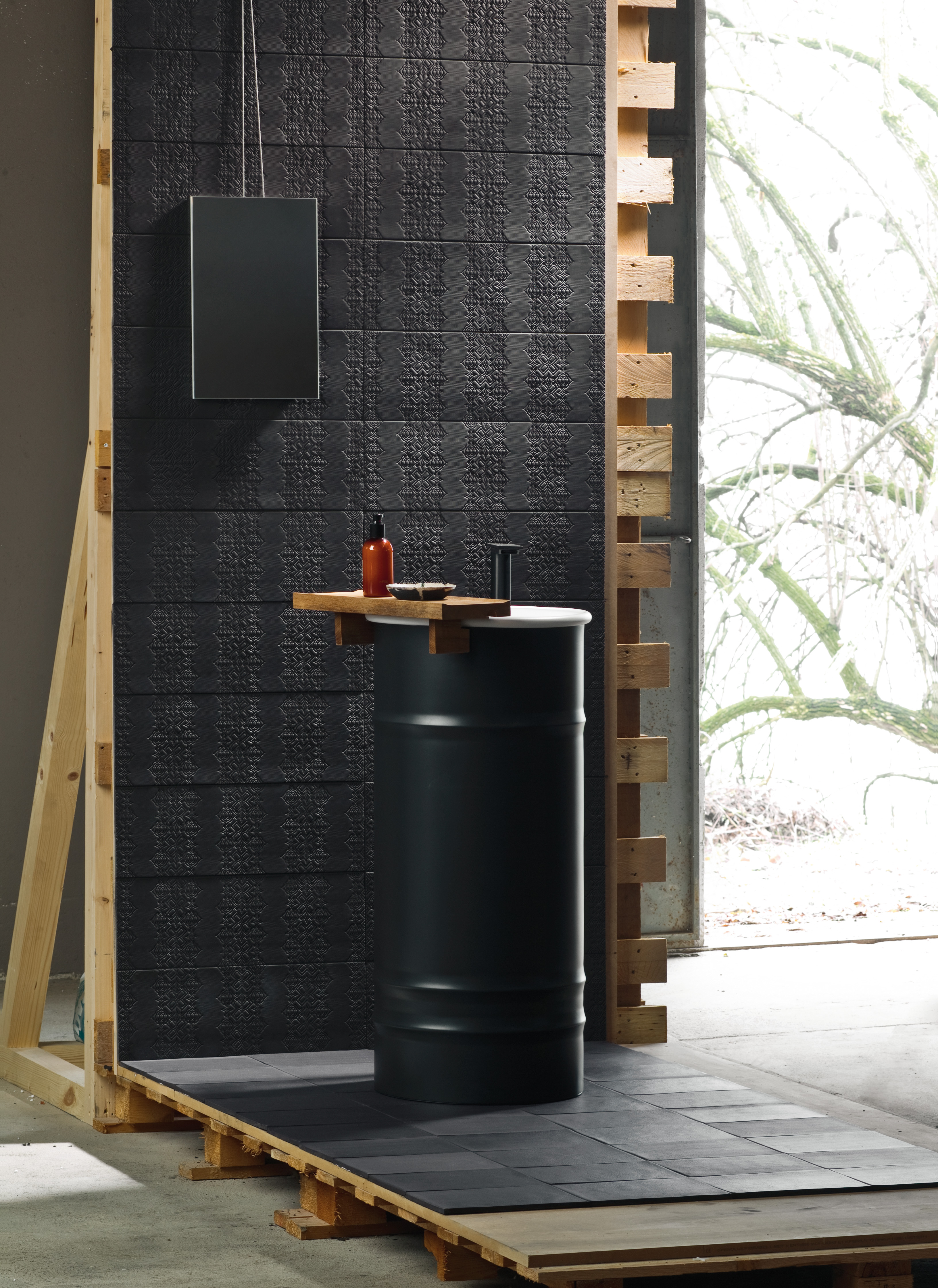 Mutina Bas Relif Керамогранит 26.5х18см, универсальный, неглазурованный, цвет: coderelief nero