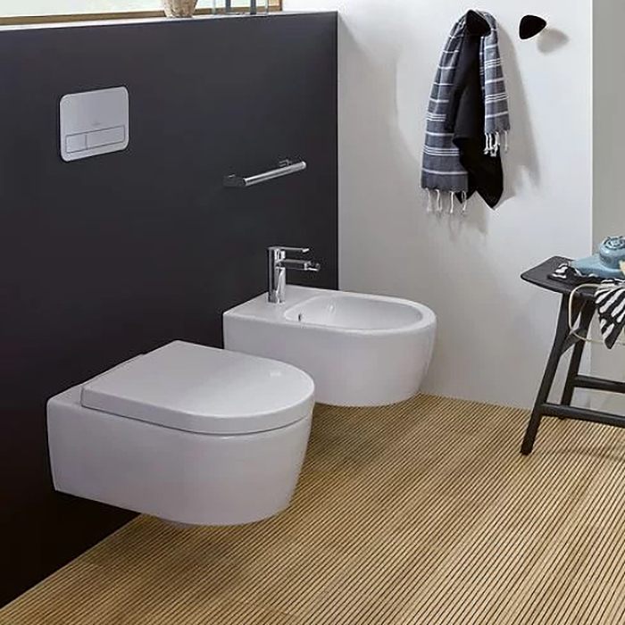 Villeroy&Boch Avento Унитаз 37x31см., подвесной, безободковый, с гориз. выпуском, с сиденьем микролифт, цвет: альпийский белый