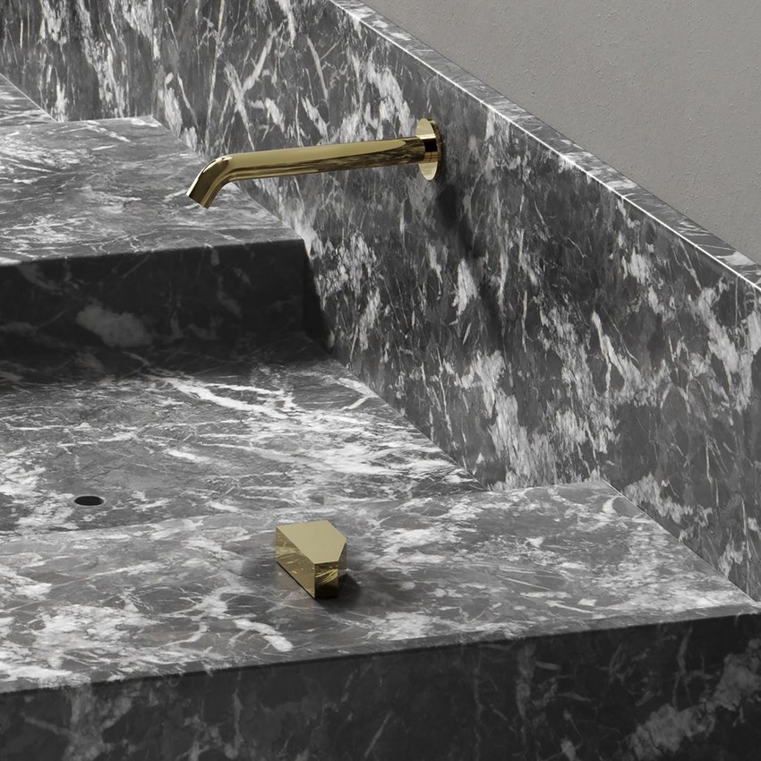 Смесители из нержавеющей стали AISI 316L с покрытиями Ottone, Oro, Rame, Cromo Nero. Итальянское производство, геометричный дизайн, долгий срок службы.