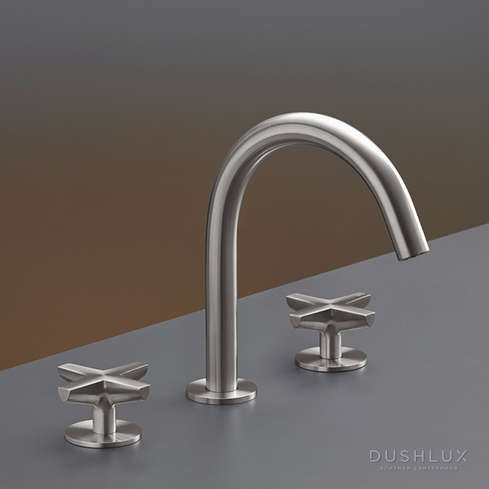 Фото CEA Design CROSS Смеситель для раковины, 3 отв., с поворотным изливом, цвет: нержавеющая сталь