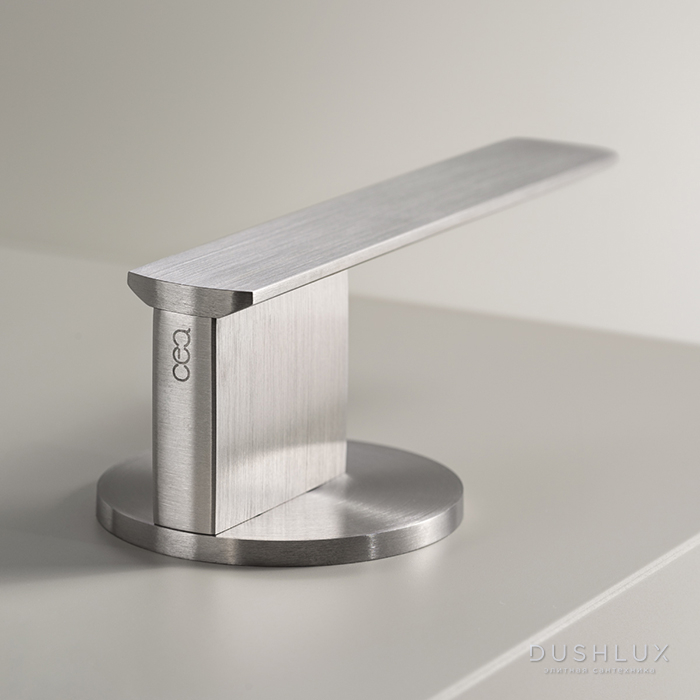 Фото CEA Design AYLA Смеситель для раковины, 1 отв., прогрессивный, цвет: нержавеющая сталь