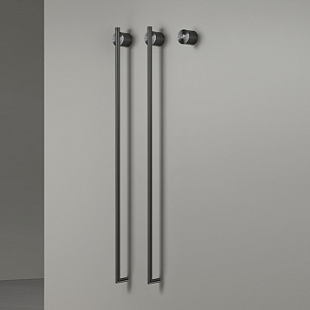 CEA Design EQUILIBRIO Полотенцесушитель 106см, электрический, 2 трубки, кнопка включения в комплекте, цвет: PVD черный сатинированный