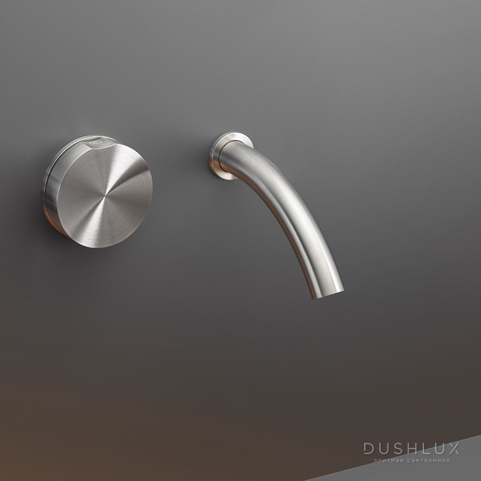 Фото CEA Design GIOTTO Смеситель для раковины 12.5см., настенный, прогрессивный, цвет: нержавеющая сталь