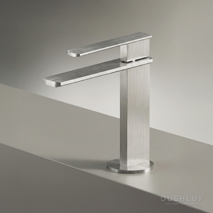 Фото CEA Design AYLA Смеситель для раковины, 1 отв., прогрессивный, цвет: нержавеющая сталь