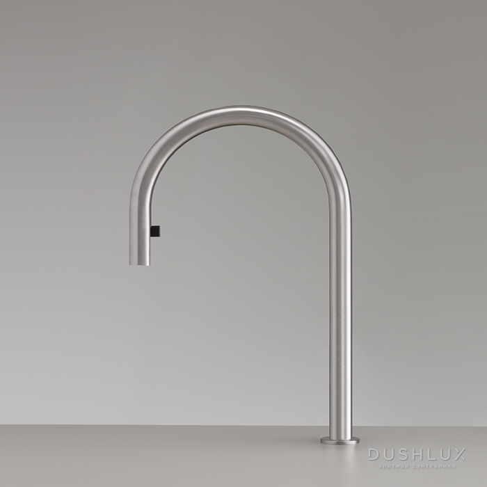 Фото CEA Design FREE IDEAS Излив для кухни 41.5см., поворотный, с вытяжным ручным душем, цвет: нержавеющая сталь