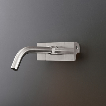 CEA Design NEUTRA Смеситель для раковины, настенный, цвет: нержавеющая сталь