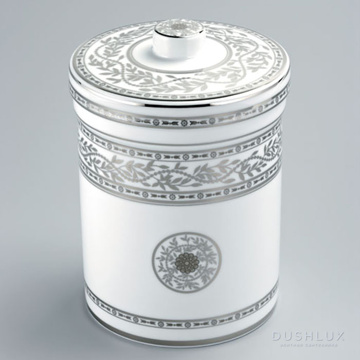 Фото THG MARQUISE BLANC DECOR PLATINE Банка керамическая с крышкой, настольная, декор платина, цвет: белый