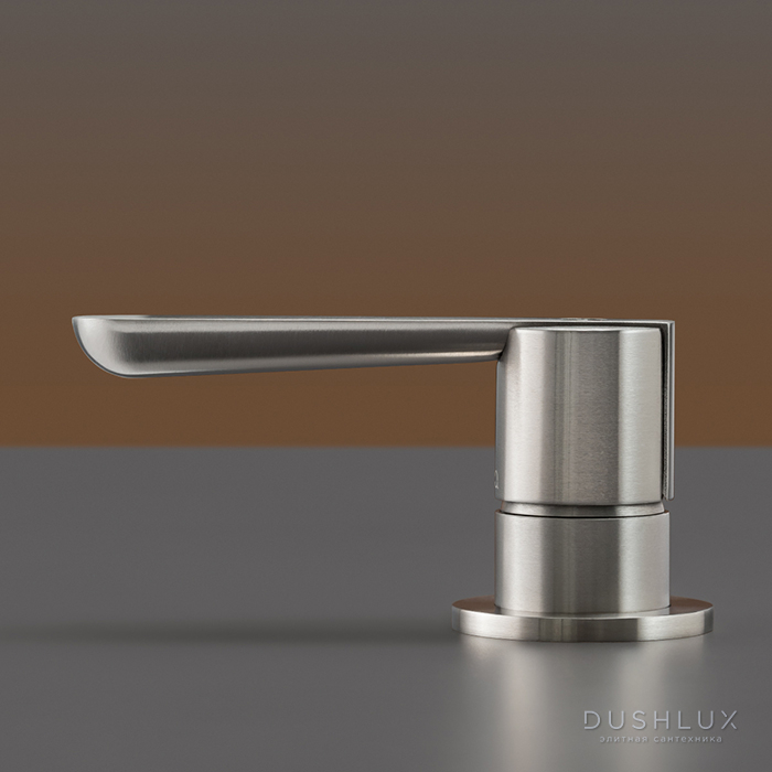 Фото CEA Design LUTEZIA Смеситель для раковины, 1 отверстие, цвет: нержавеющая сталь