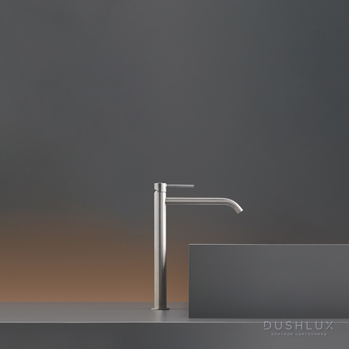 Фото CEA Design GASTONE Смеситель для раковины, 1 отв., цвет: нержавеющая сталь