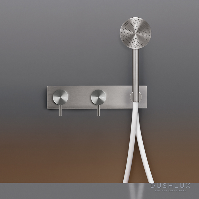 Фото CEA Design MILO360 Смеситель для ванны/душа, настенный, с ручным душем, цвет: нержавеющая сталь/белый