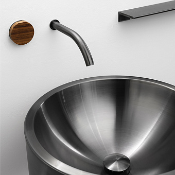 CEA Design GIOTTO Смеситель для раковины, настенный, прогрессивный, цвет: PVD черный сатинированный/Тик Бирманский
