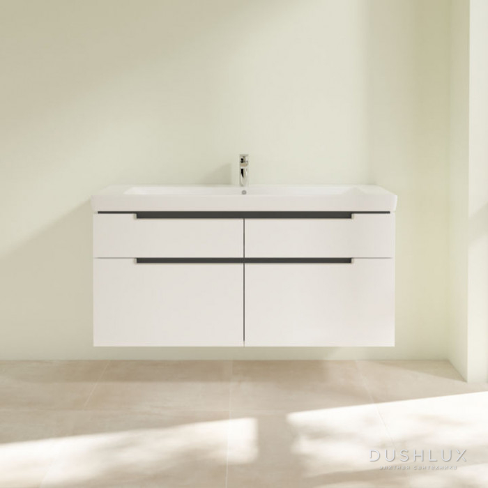 Фото Villeroy&Boch Subway 2.0, Тумба подвесная под раковину, 1 x коробка с аксессуарами 2, 4 выдвижных отделения, 128.7x59x44.9см., с раковиной