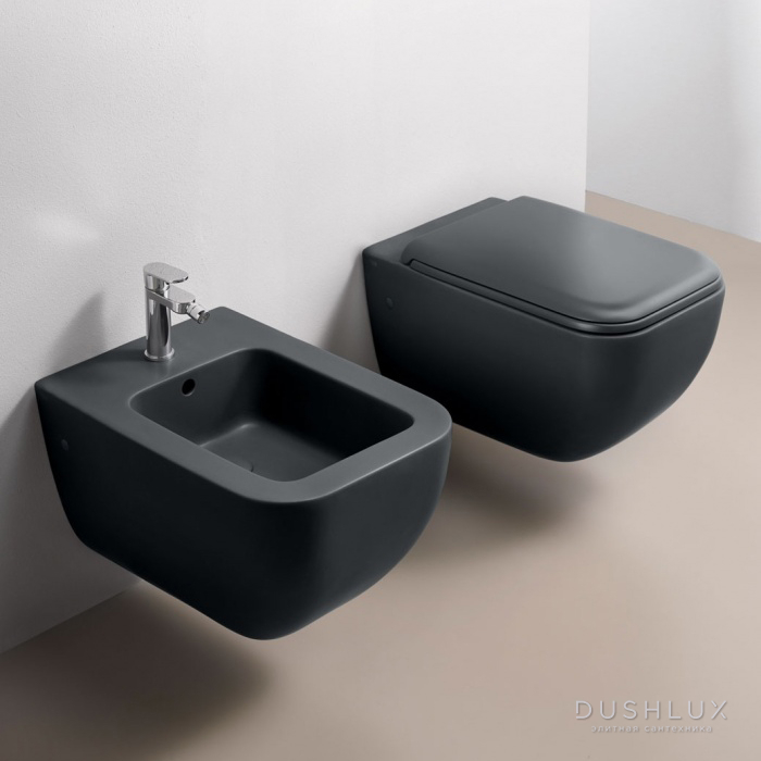 Фото Cielo Shui Comfort Унитаз подвесной 37.5×55×37.5h см, безободковый, с креплениями, цвет: глянцевый черный