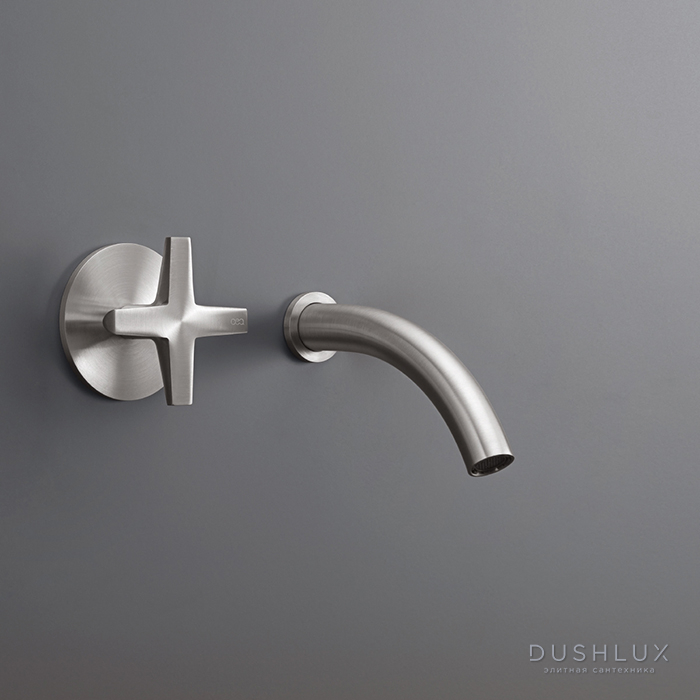 Фото CEA Design CROSS Смеситель для раковины, настенный, прогрессивный, излив 12.5см., цвет: нержавеющая сталь