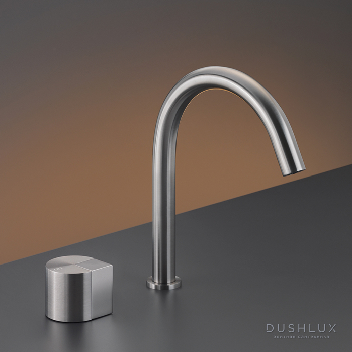 Фото CEA Design DUET Смеситель для раковины, 2 отв., с поворотным изливом, цвет: нержавеющая сталь
