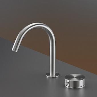 CEA Design GIOTTO Смеситель для раковины 19см., однорычажный, 2 отв., с поворотным изливом, цвет: нержавеющая сталь